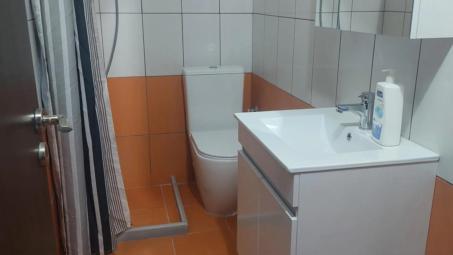 Erjon Bulevard Apartments Sarande 0*,  Albania